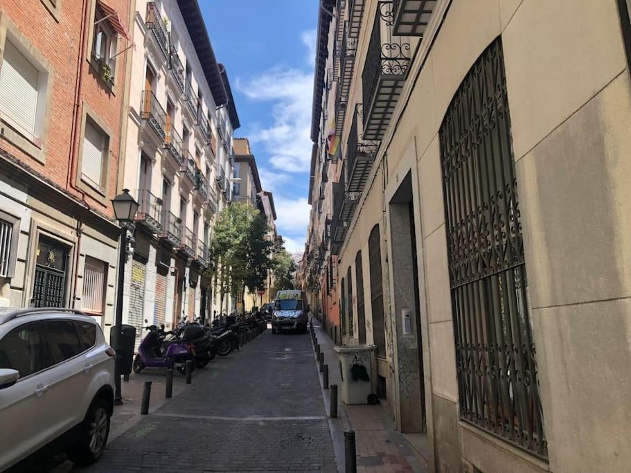 Tesoro Calle, Precioso Estudio Super Equipado Para Dos En Malasana Madrid Ngoại thất bức ảnh